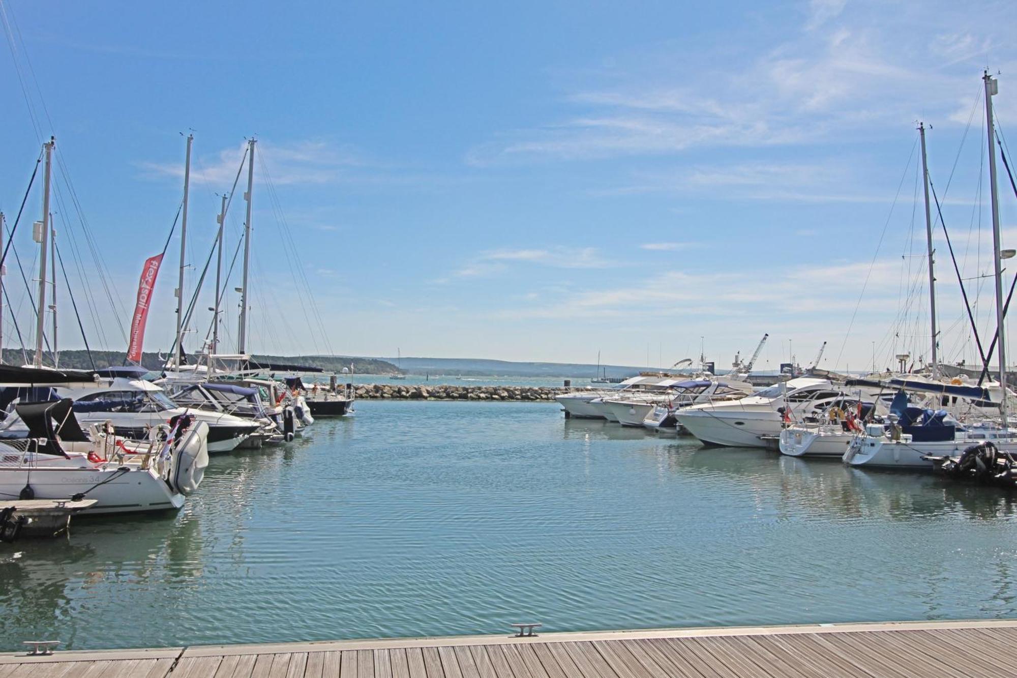 Charlotte Cottage Poole Ngoại thất bức ảnh